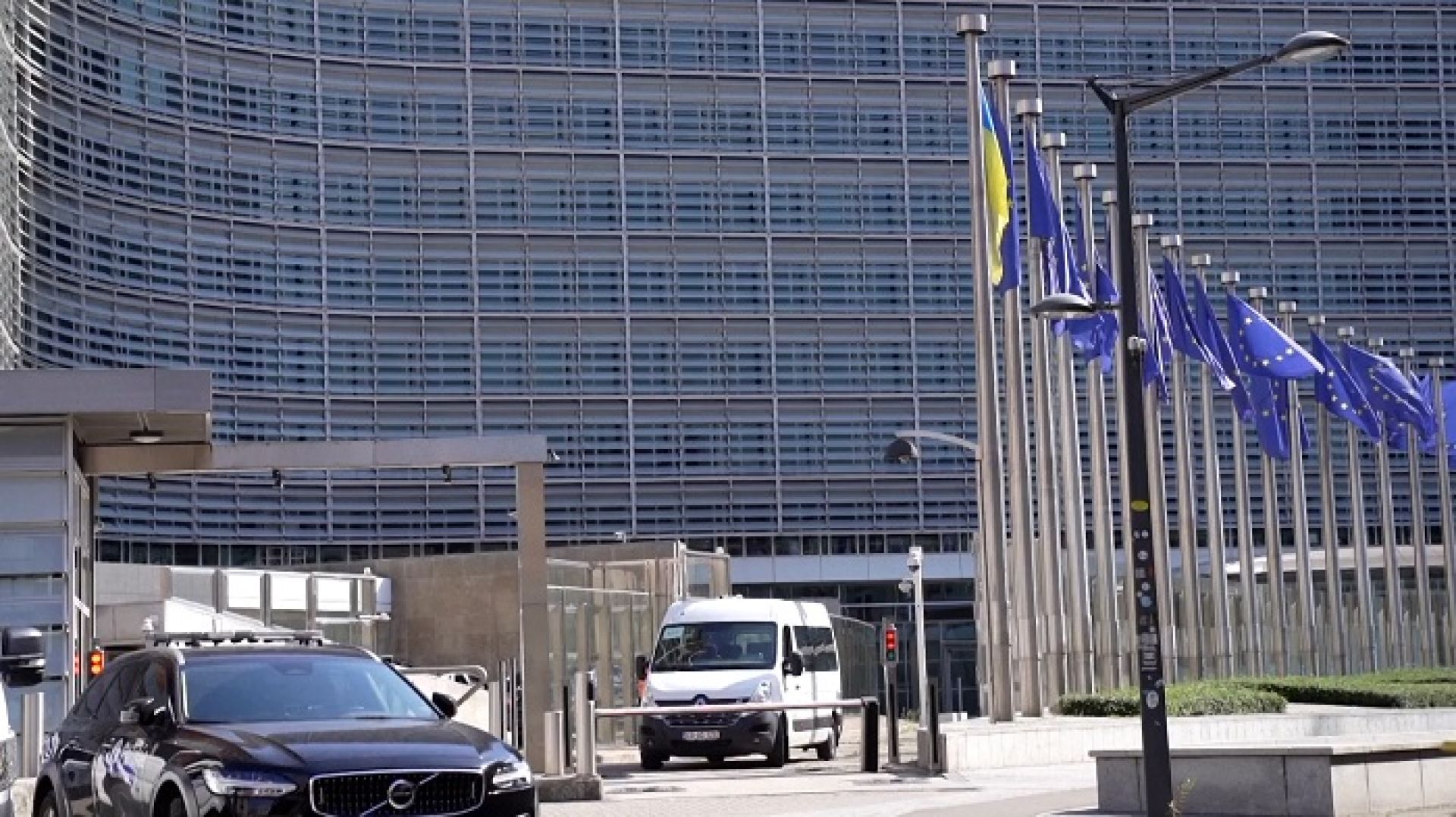 ट्रम्पलाई भेट्न जेलेन्स्की सहित युरोपेली नेताहरू अमेरिका जाँदै